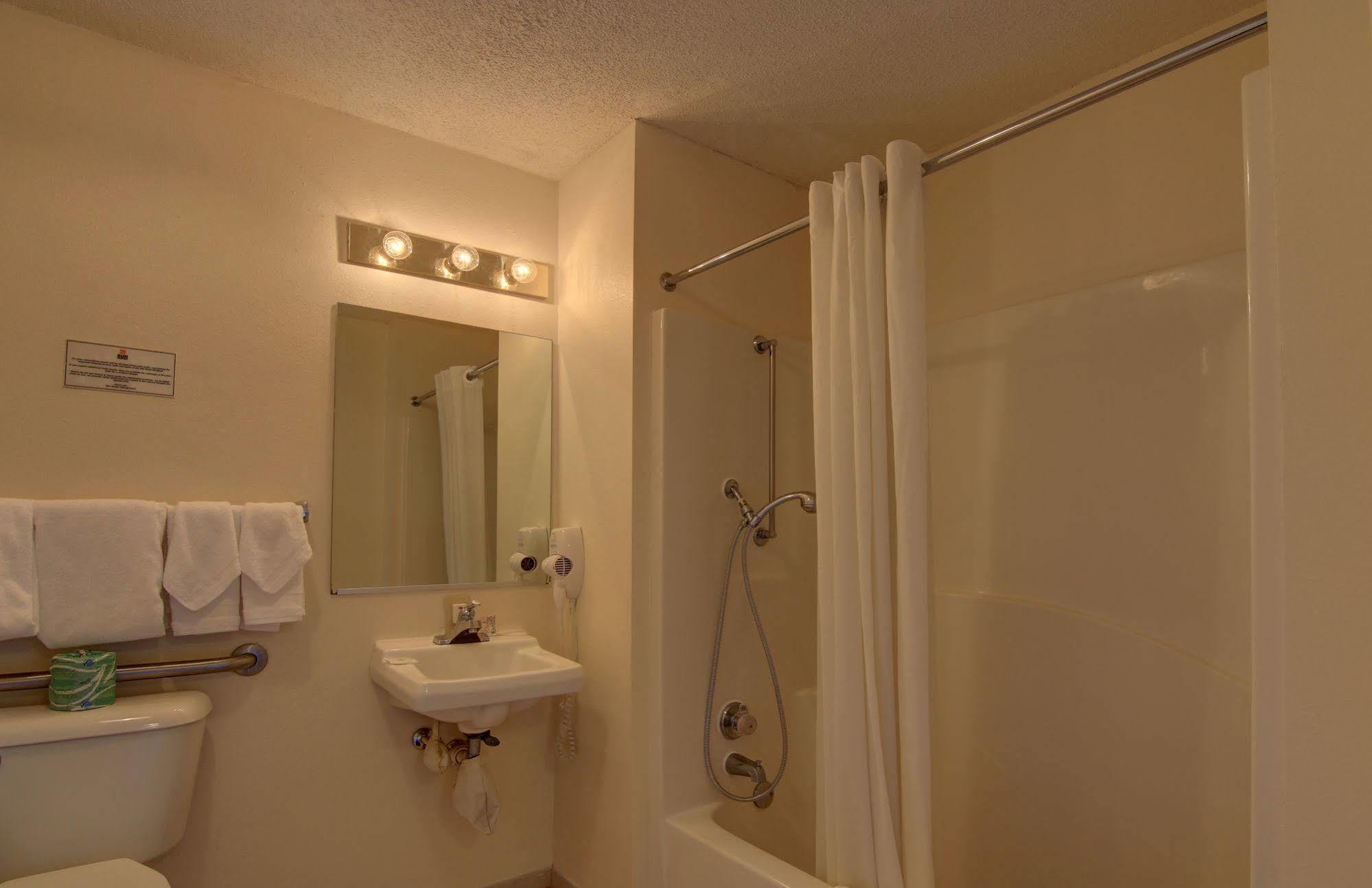 Intown Suites Extended Stay Atlanta Ga - Duluth Luaran gambar
